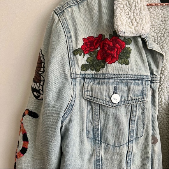 Kendall & Kylie Denim Jacket - Picture 4 of 9